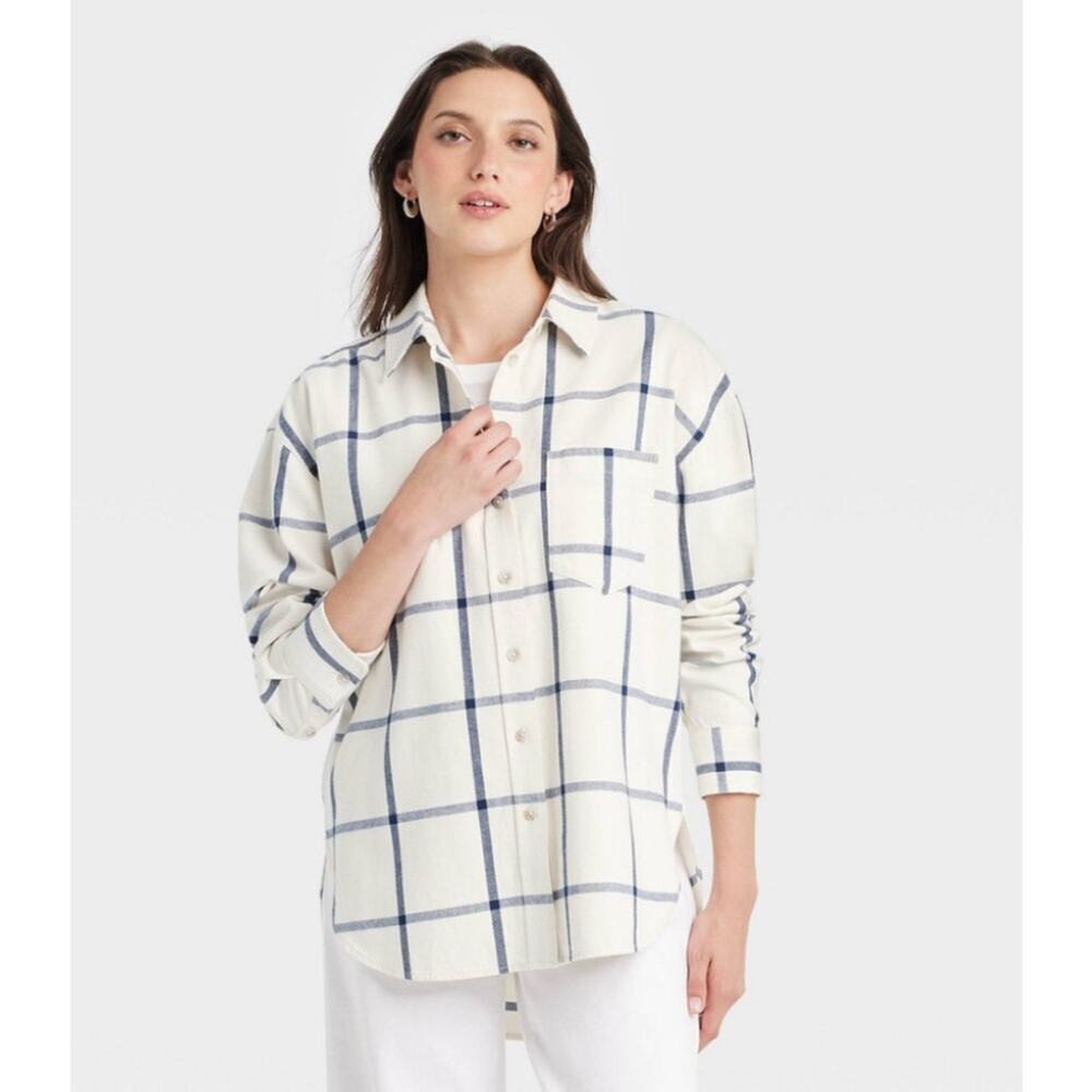 Women's Oversized Flannel Long Sleeve Button-Down Shirt - Universal Thread XS